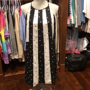 Cute dress worn one time